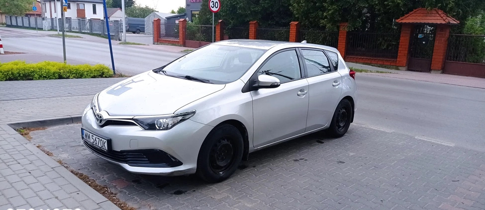 Toyota Auris cena 40500 przebieg: 141000, rok produkcji 2016 z Węgorzyno małe 79